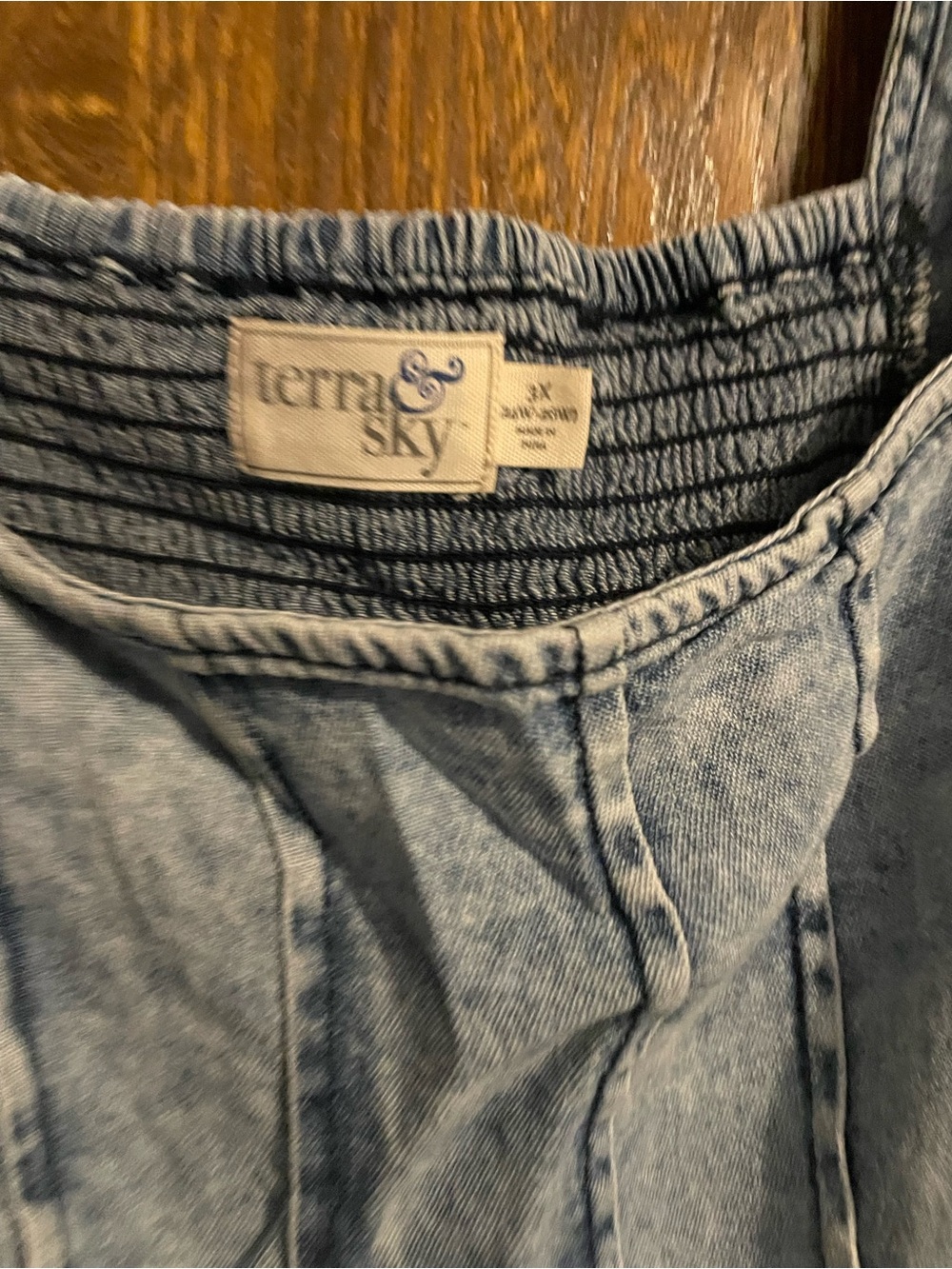 Terra & Sky Light Blue Acid-Wash Denim-Look Casual Dress - Picture 2 of 2